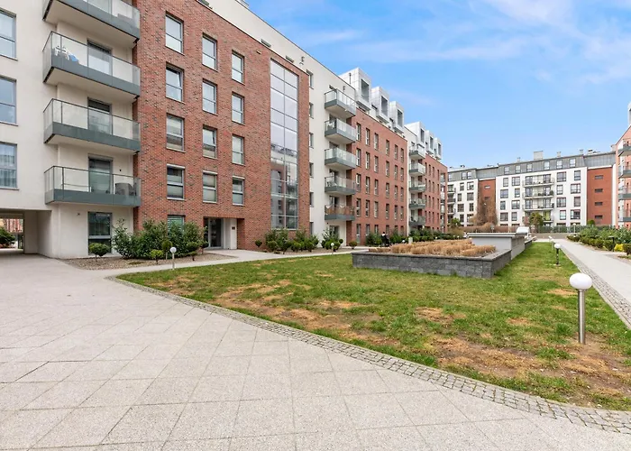 Amber Port 11 By Grand